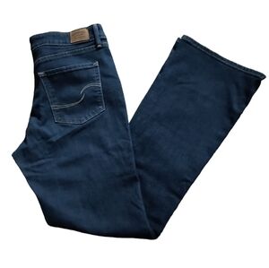Signature by Levi's Strauss Mid Rise Boot Cut Jeans Size 6 M